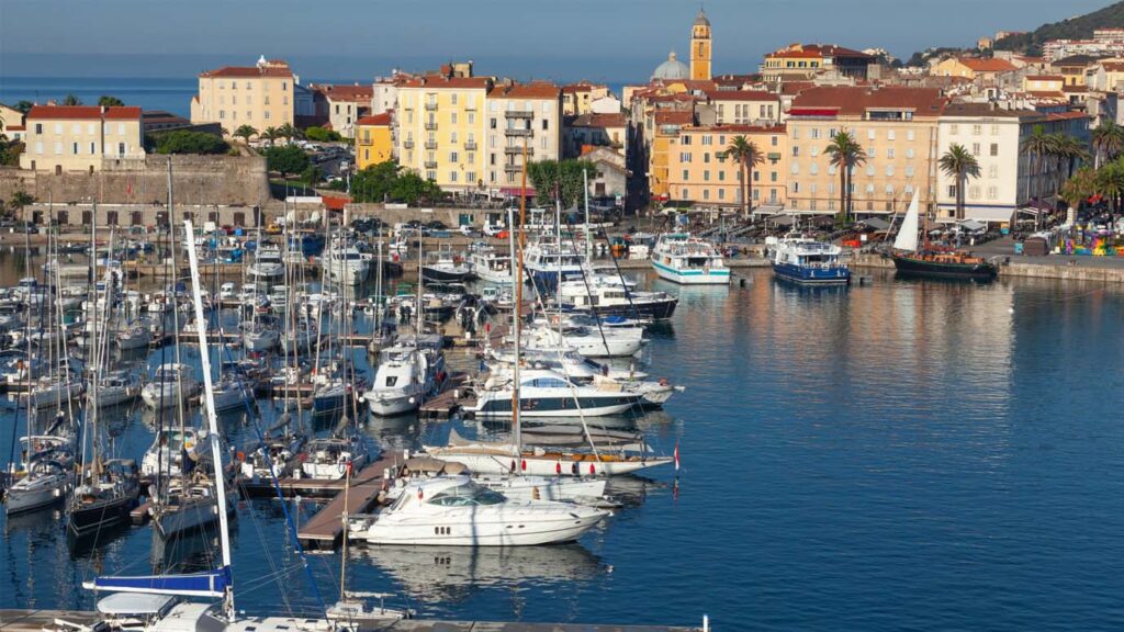Ajaccio, ville idéale pour une balade