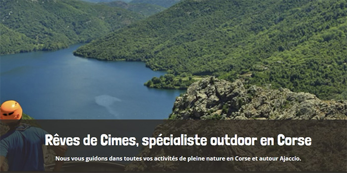 Cette image montre la beauté envoûtante de la Corse et invite à l'aventure grâce aux activités variées proposées par Rêves de Cimes.